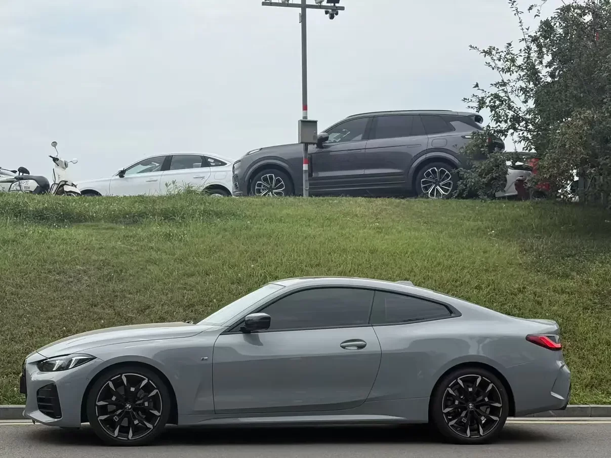 BMW 4 Series  из Китая