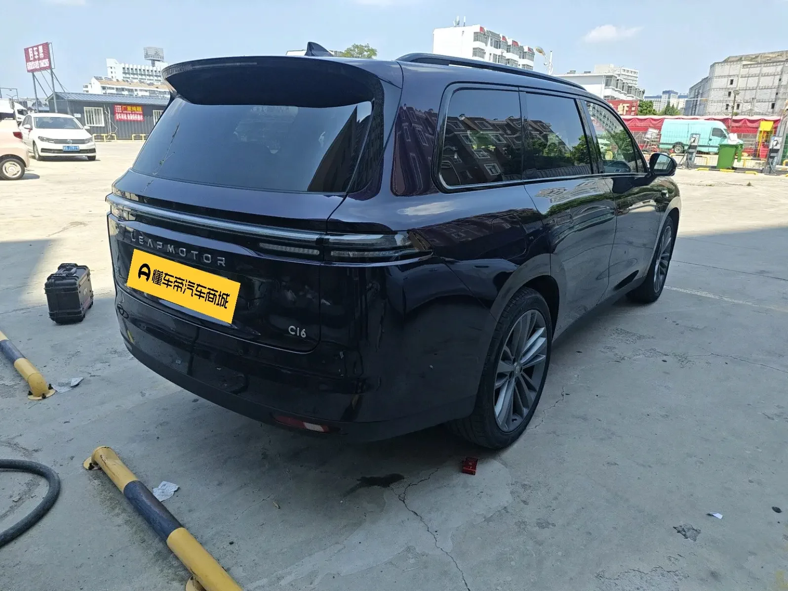 Leapmotor C16