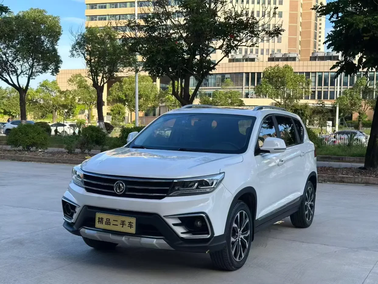 Forthing Jingyi X5  из Китая