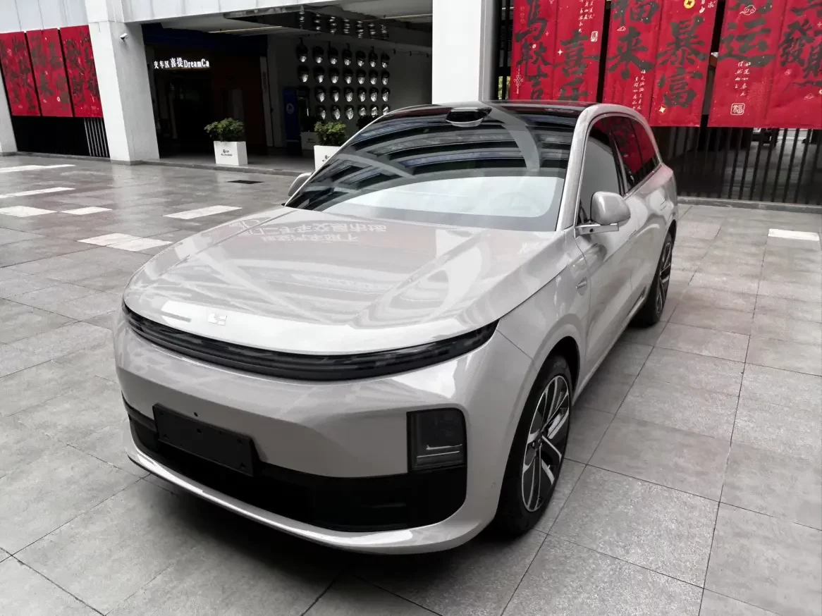 Lixiang L6
