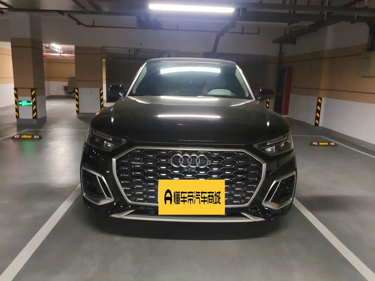 Audi Q5L Sportback  из Китая