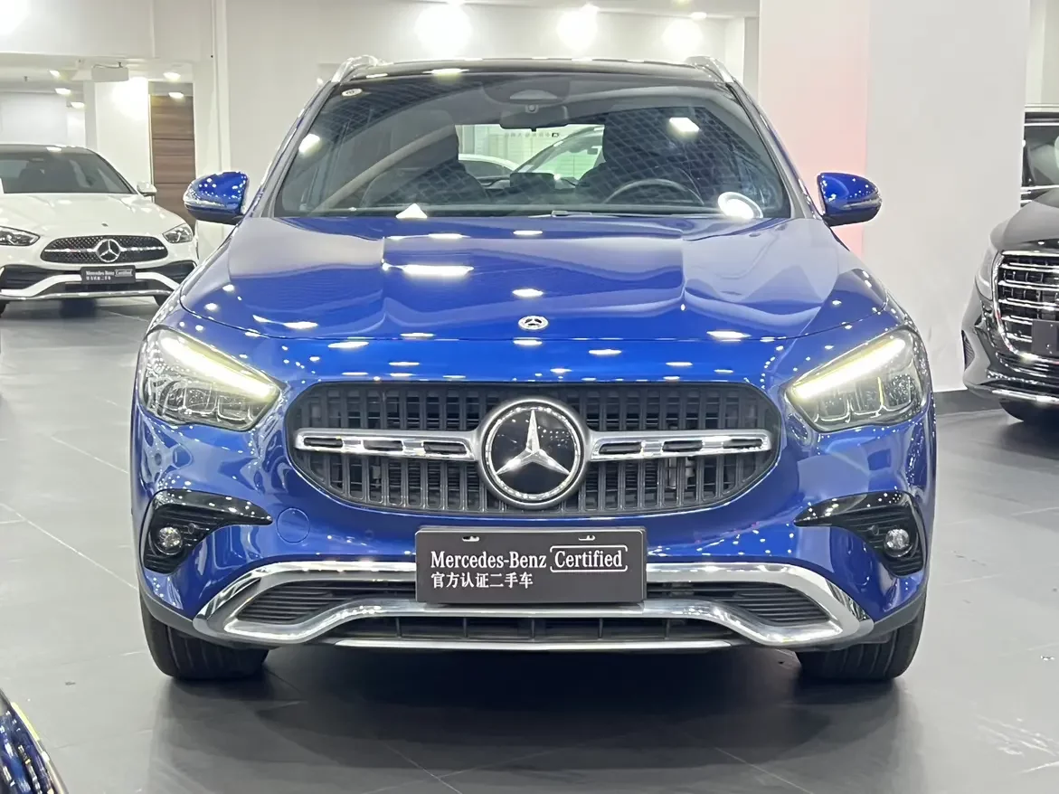Mercedes-Benz GLA