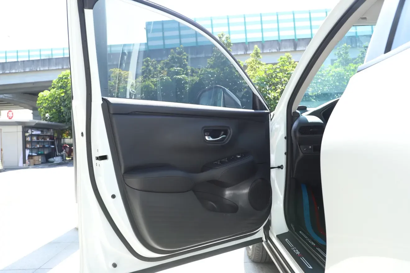 catalog-car-25
