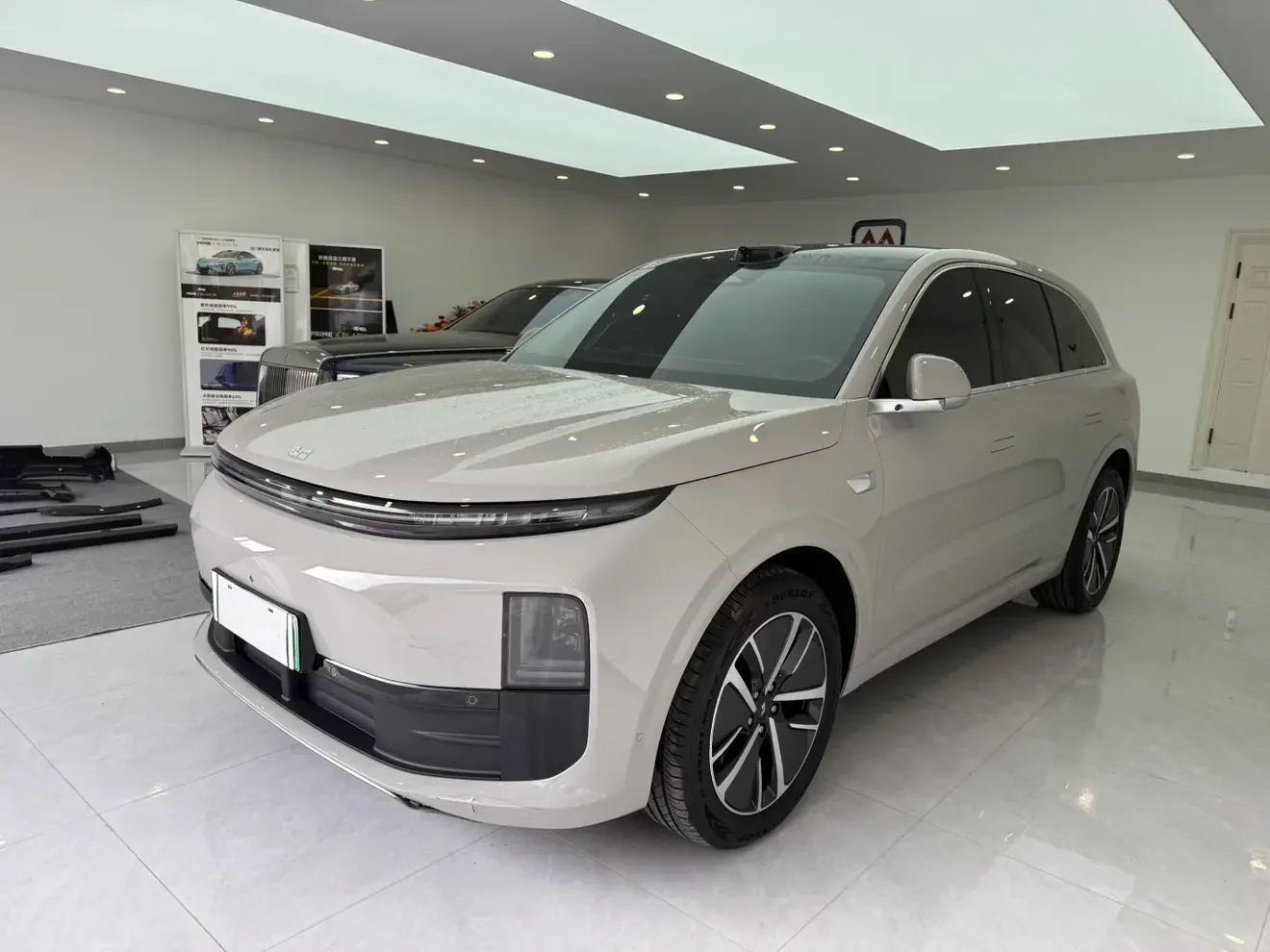Lixiang L6