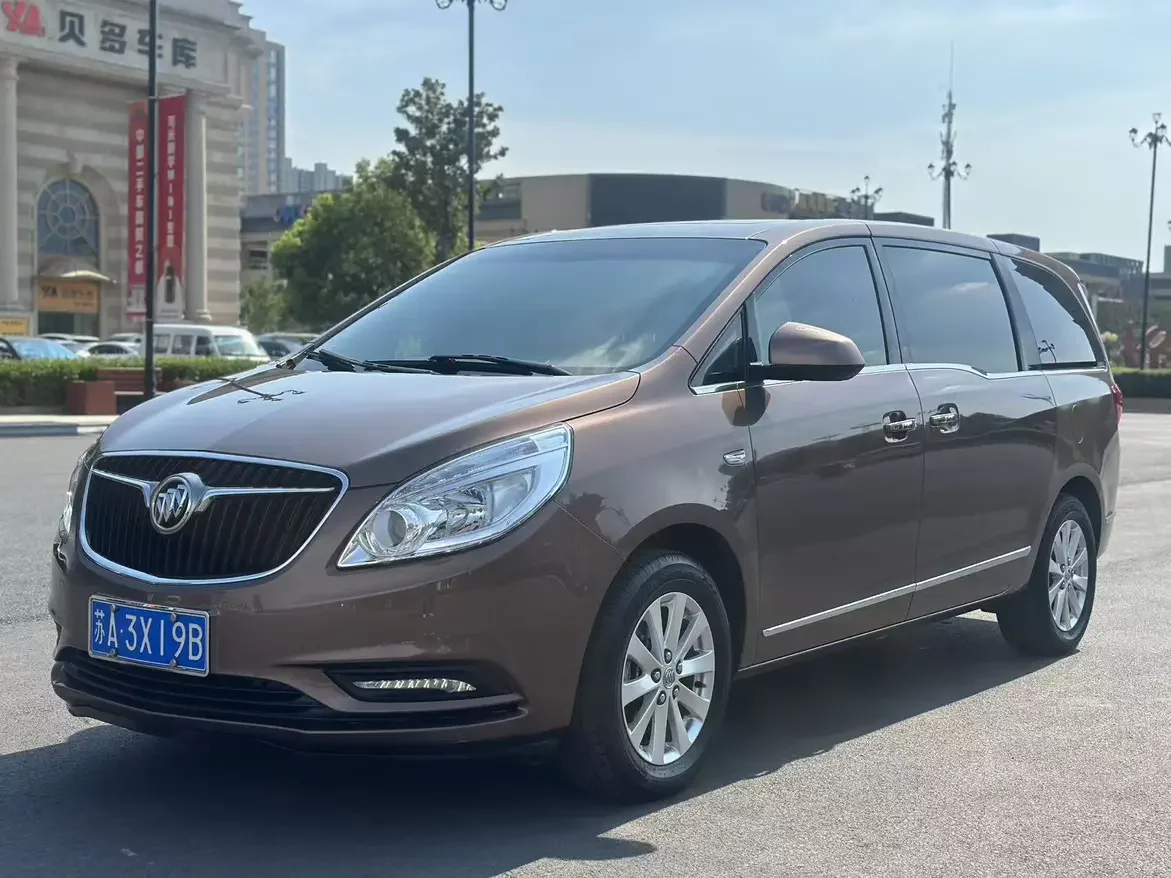 Buick GL8  из Китая