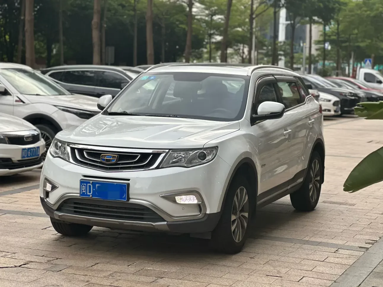 Geely Atlas (Boyue)  из Китая