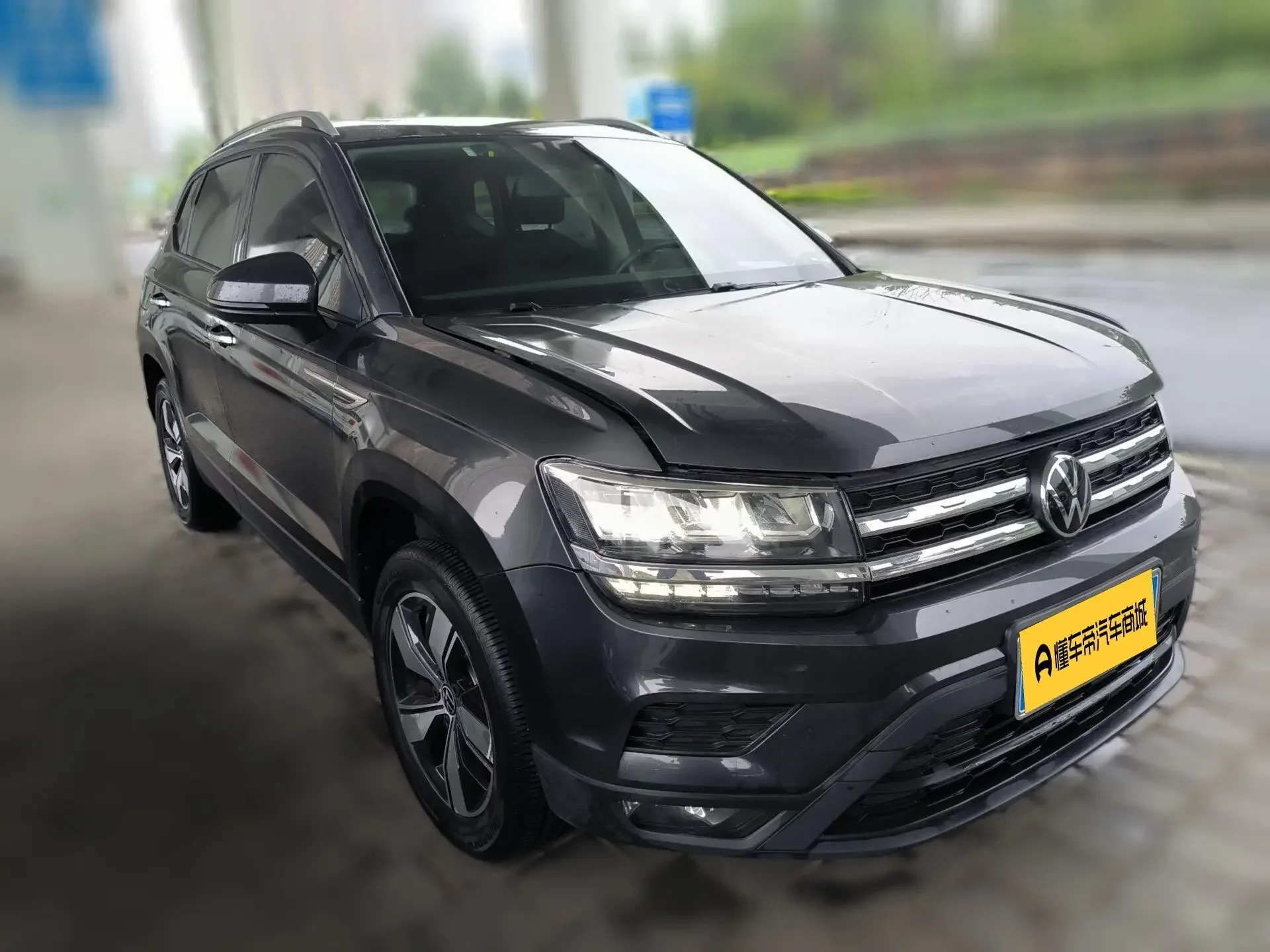 Volkswagen Tharu