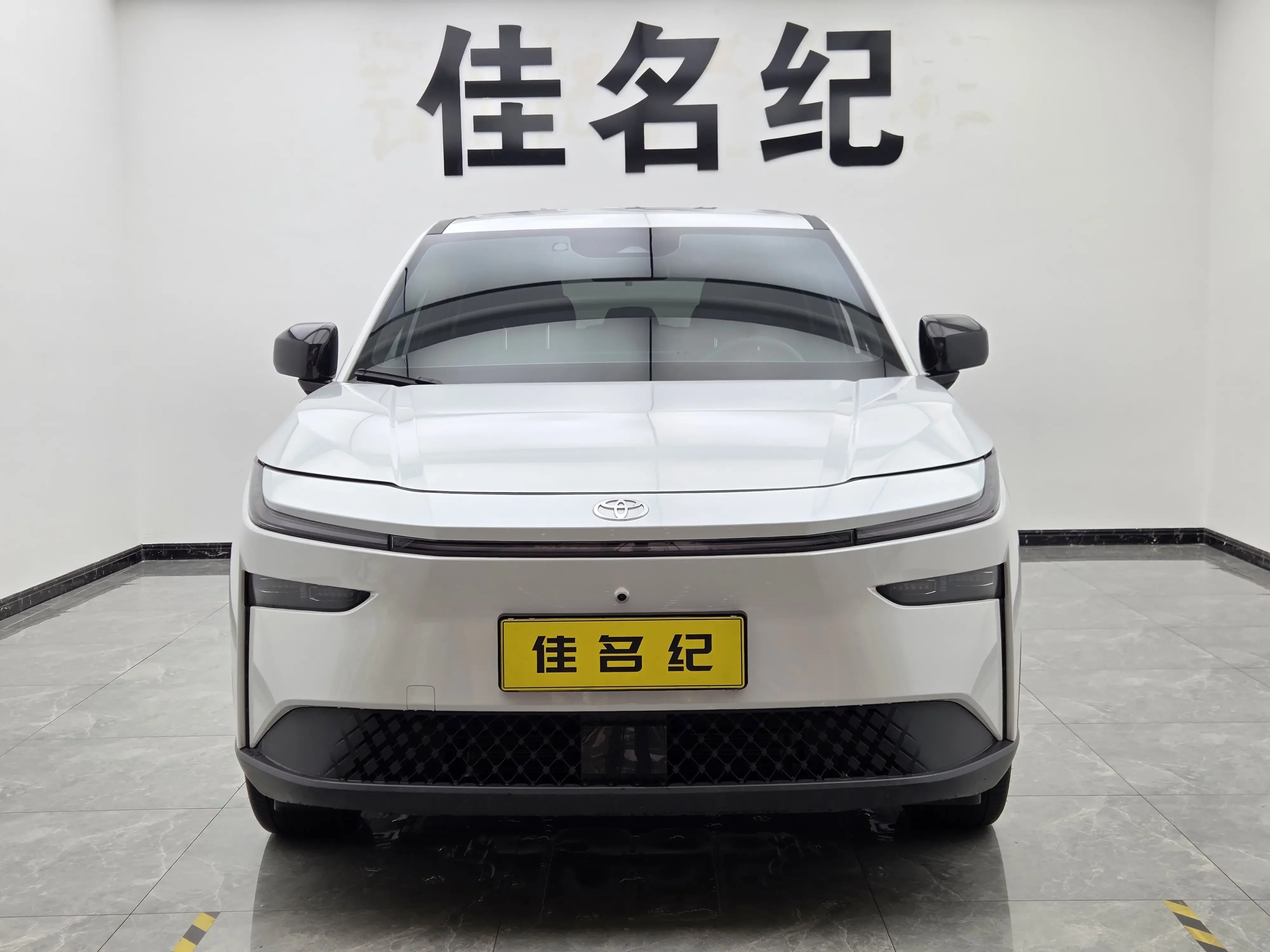 Toyota Bozhi 3X