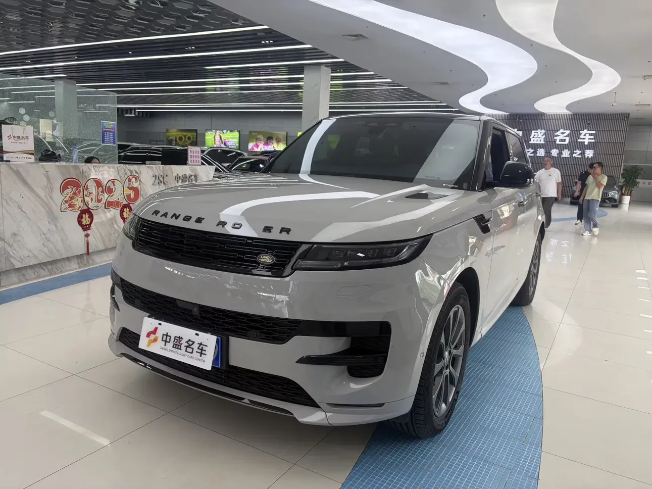 Land Rover Range Rover Sport  из Китая