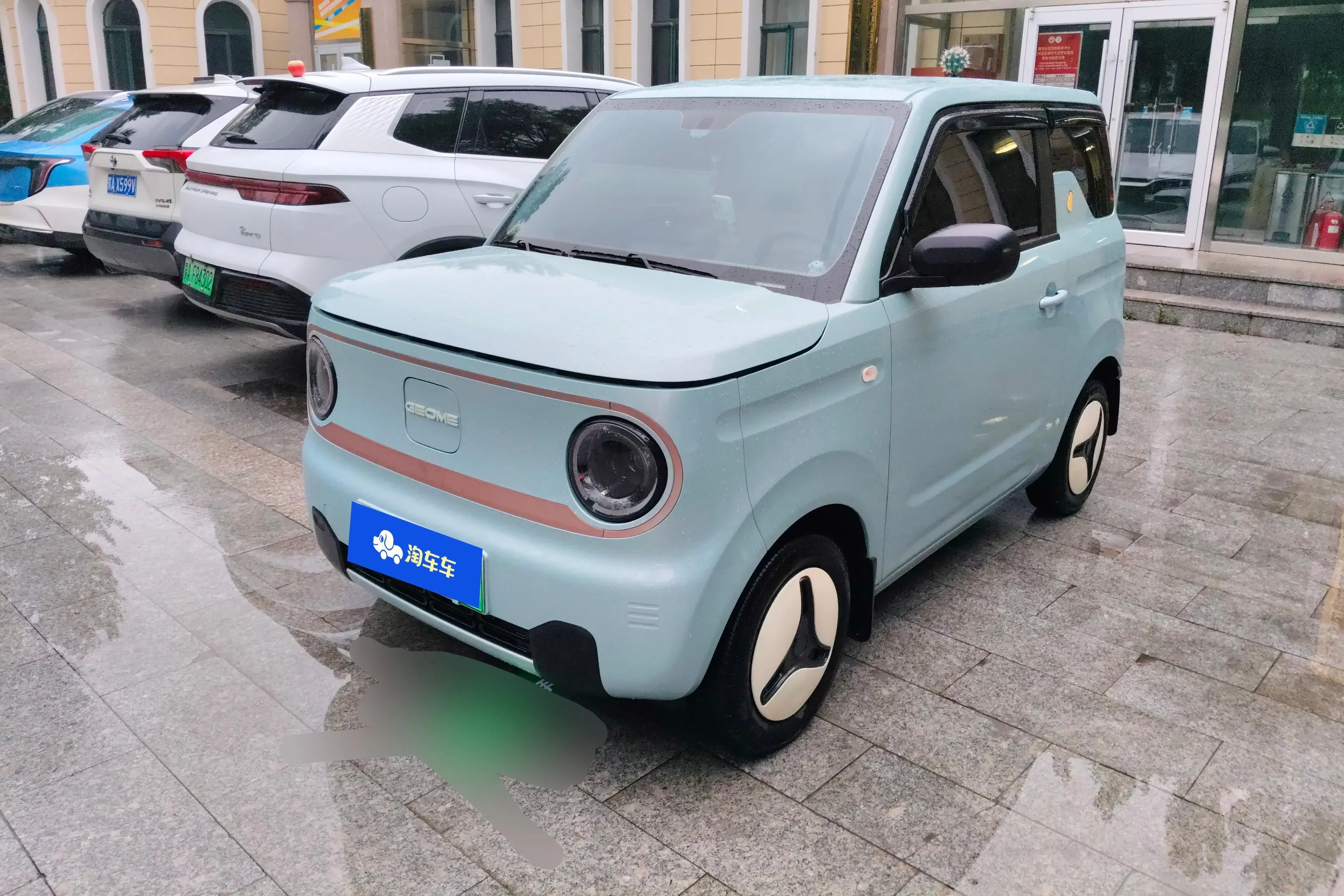 Geely panda  из Китая