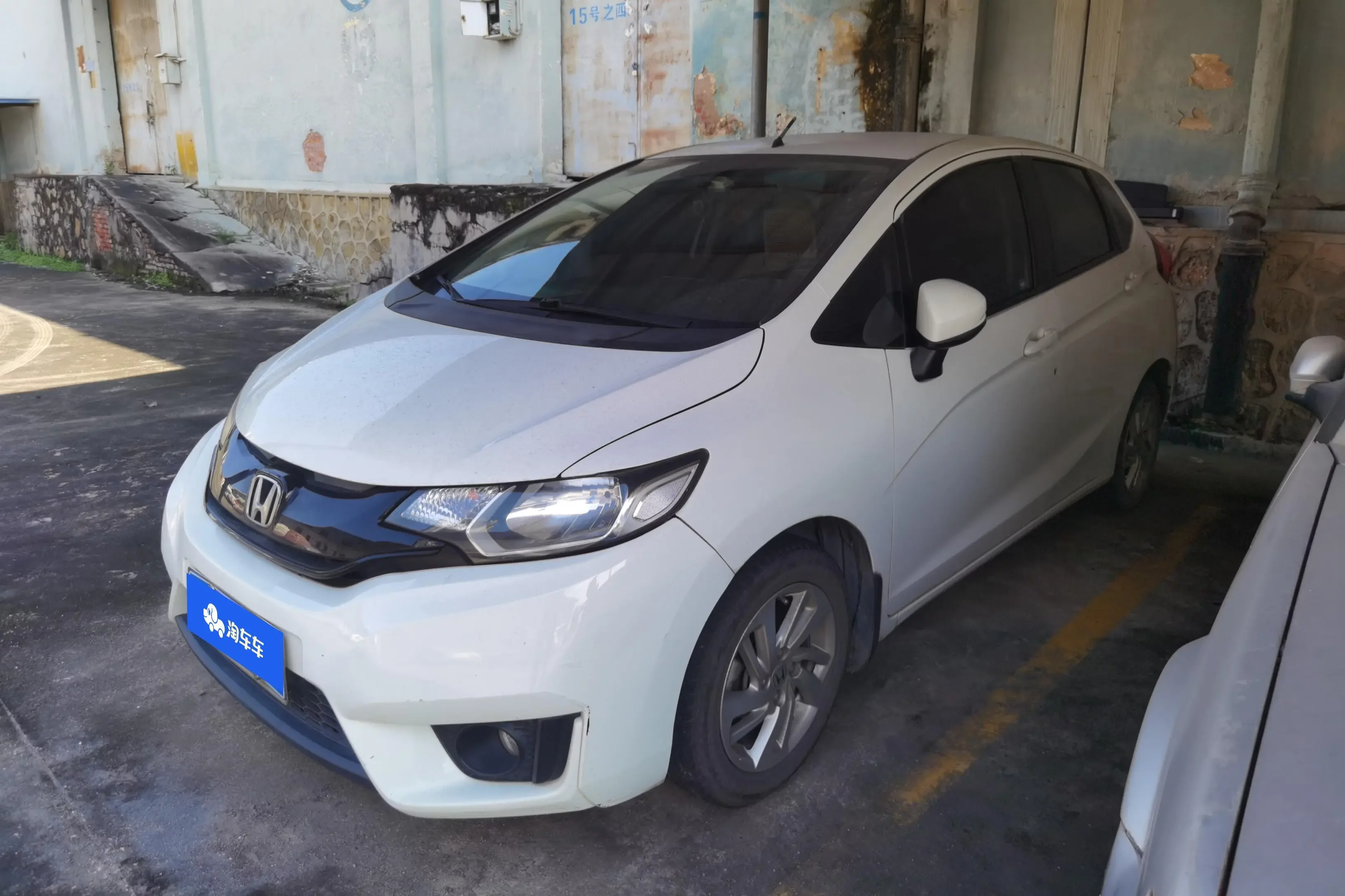 Honda Fit  из Китая