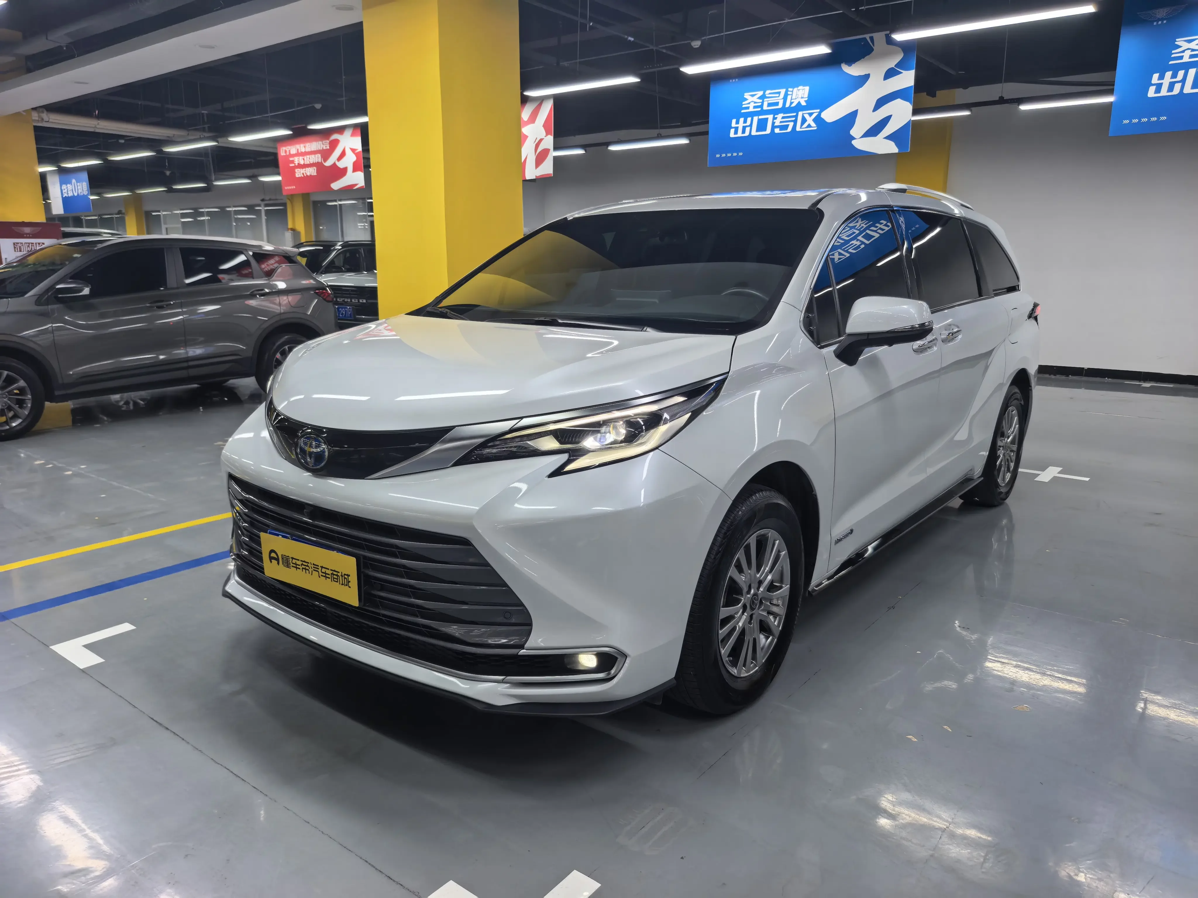 Toyota Sienna