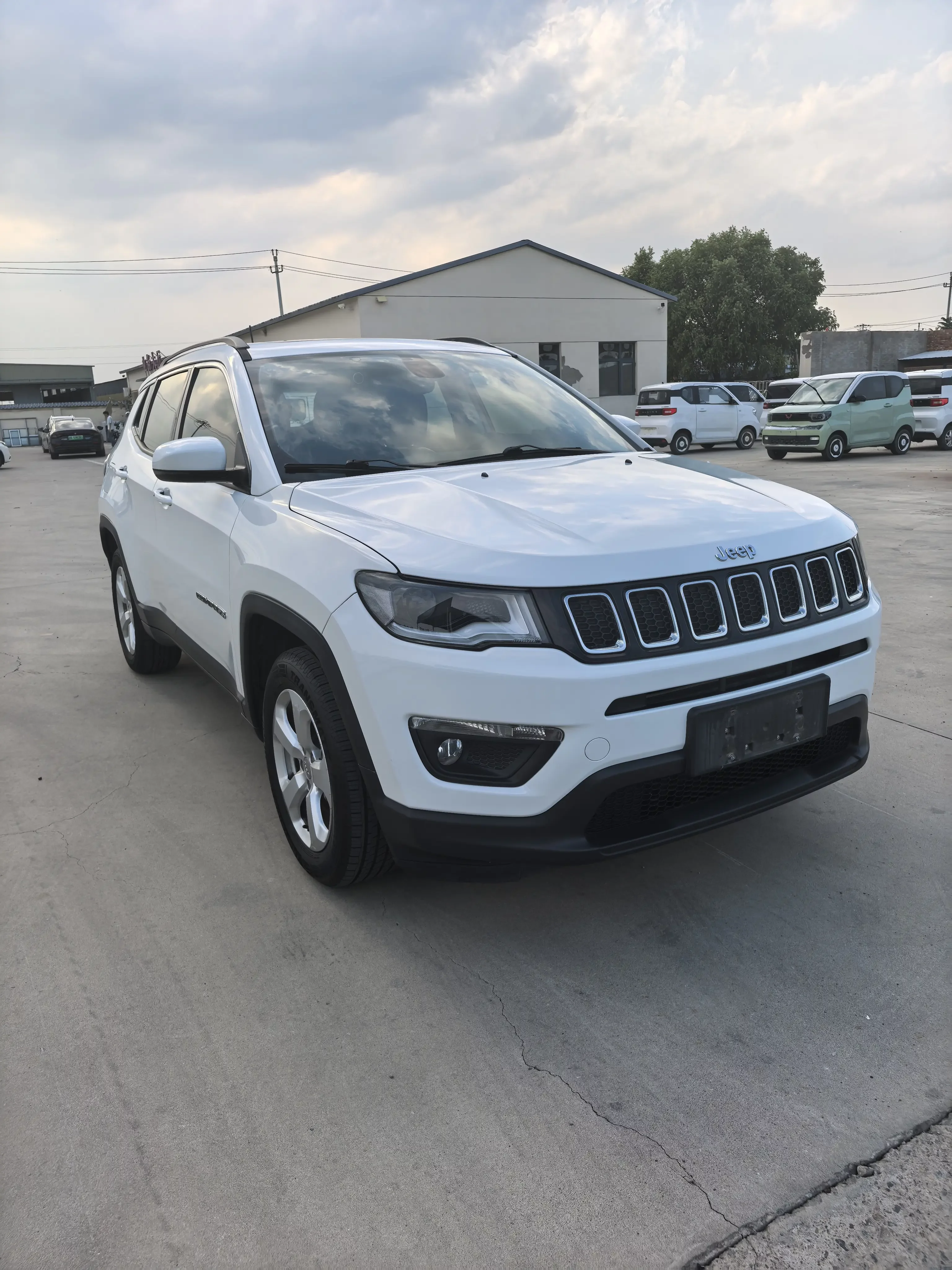 Jeep Guide to  из Китая