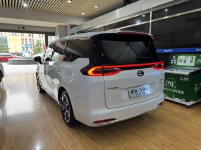 GAC Trumpchi M6