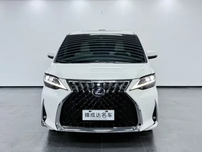 Lexus LM