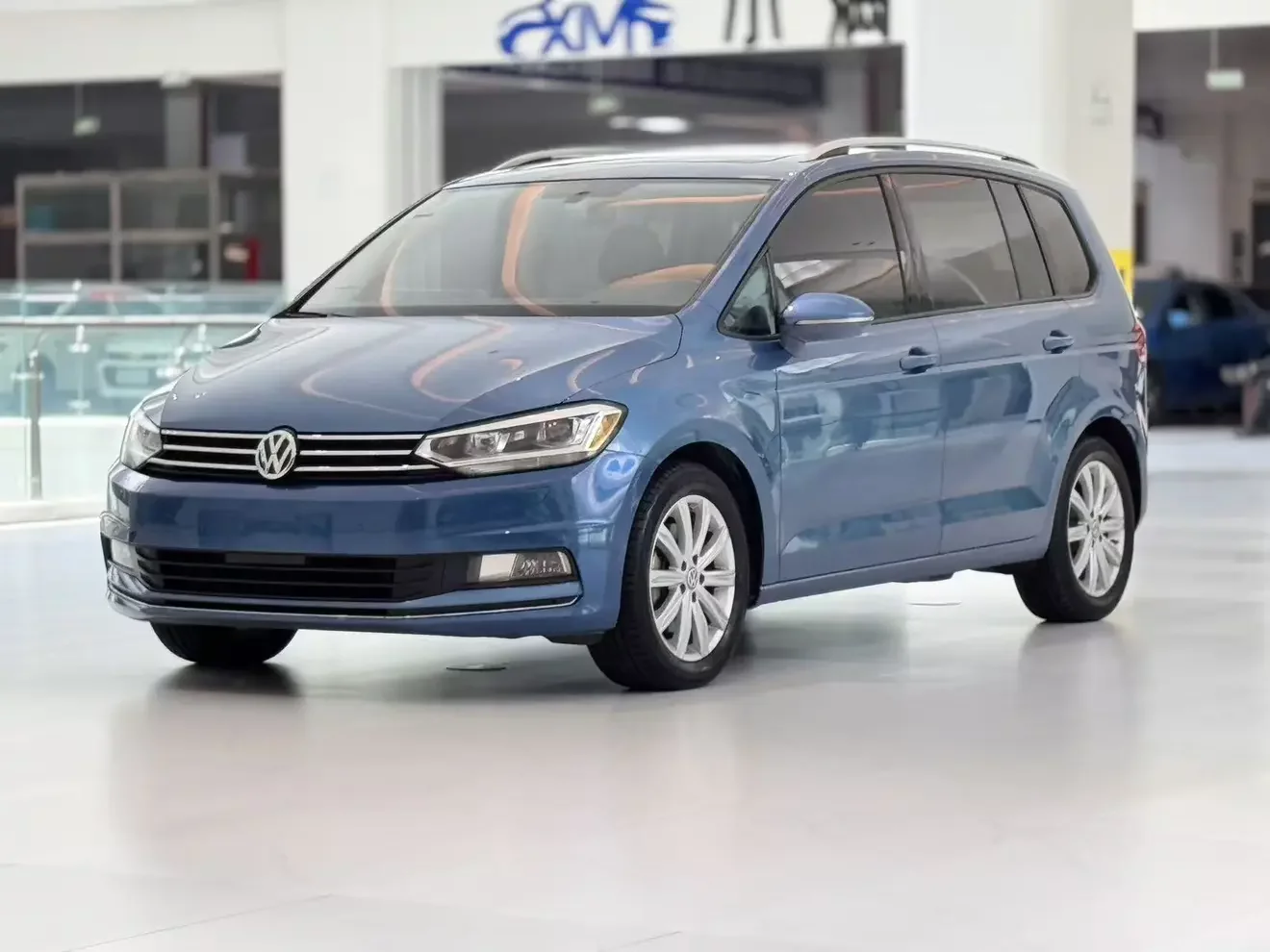 Volkswagen Touran L