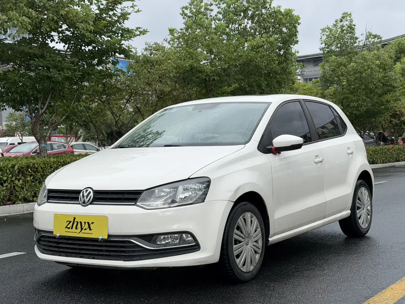 Volkswagen Polo  из Китая