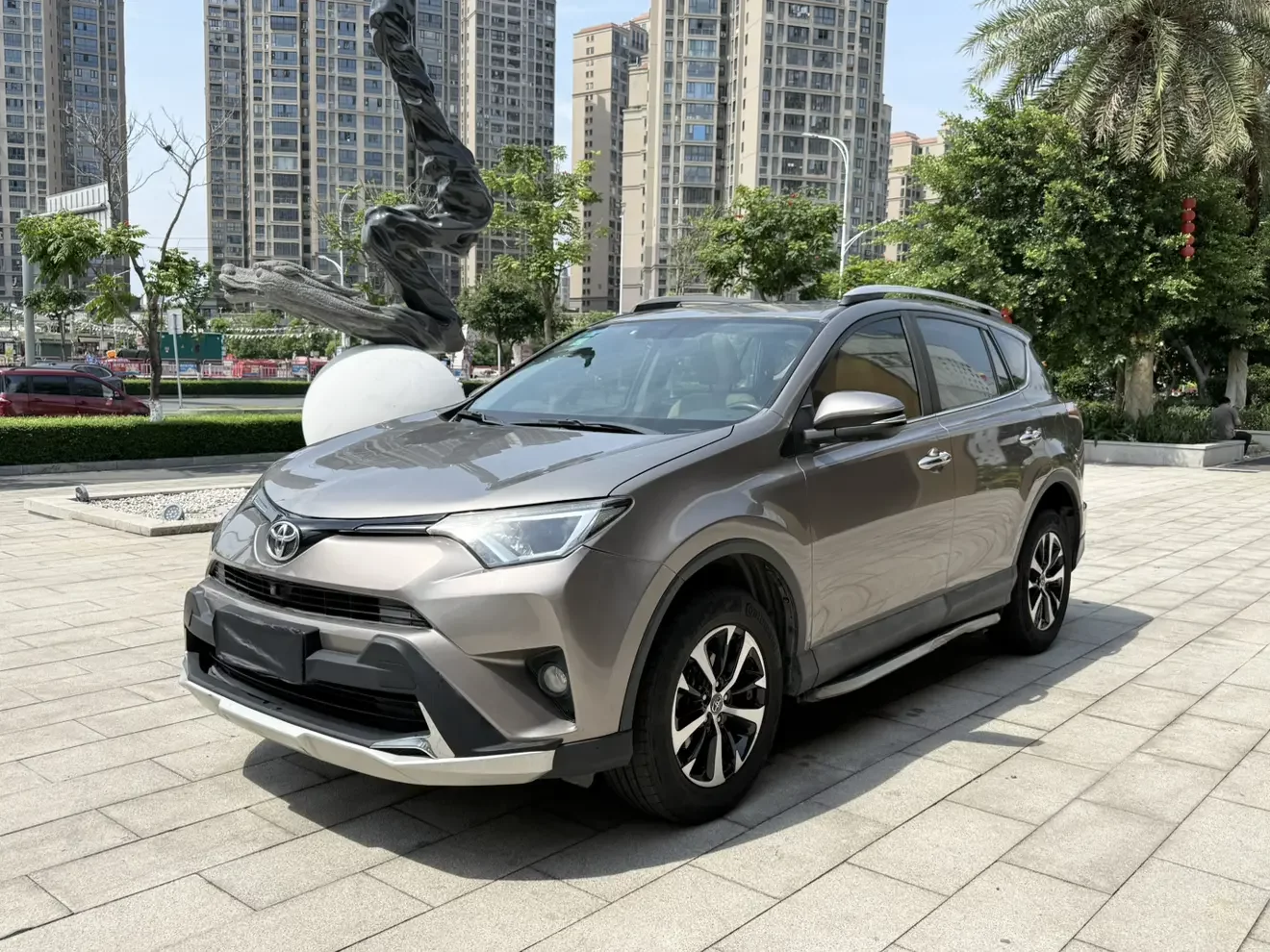 Toyota RAV4  из Китая