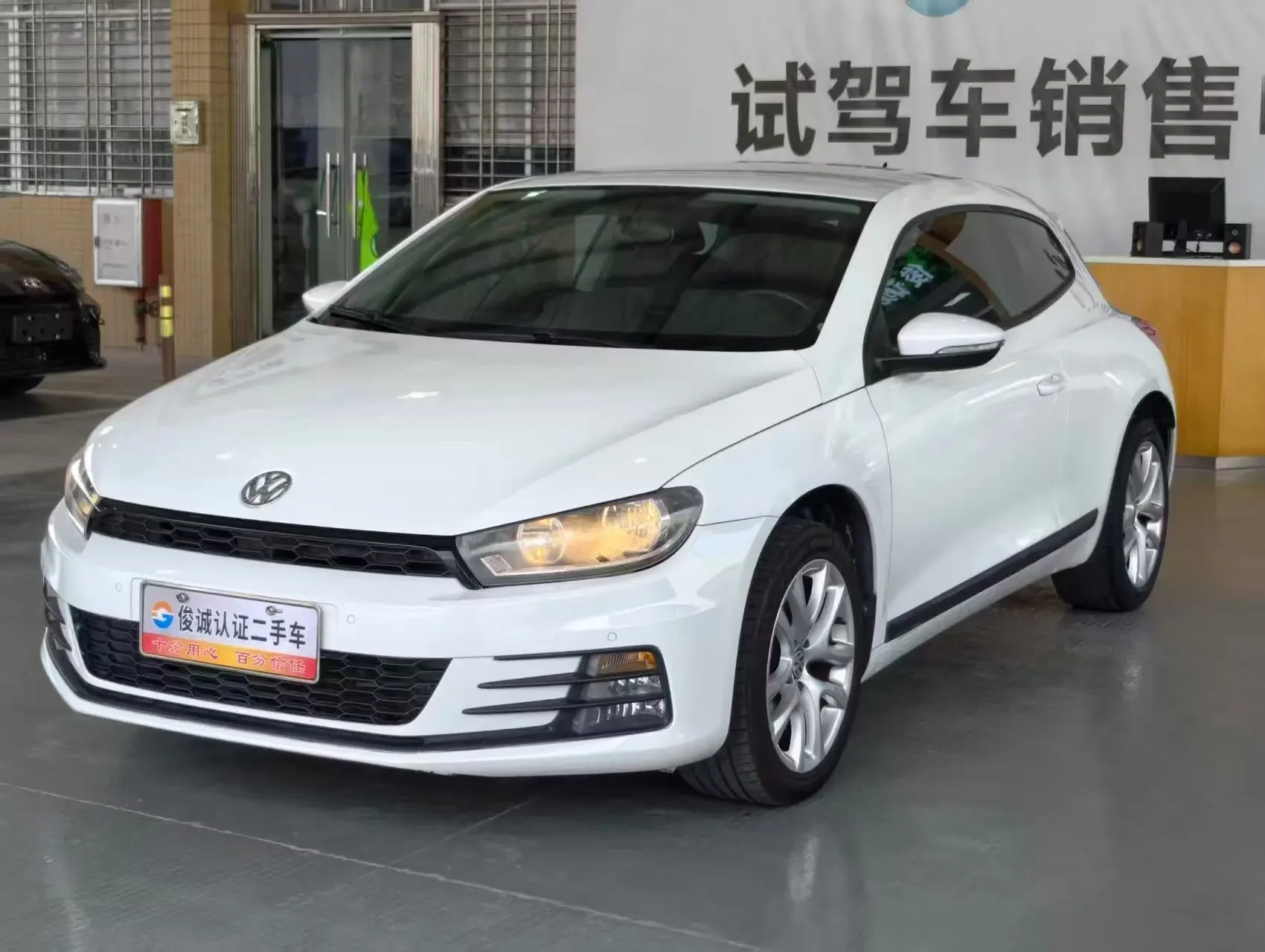 Volkswagen Scirocco  из Китая