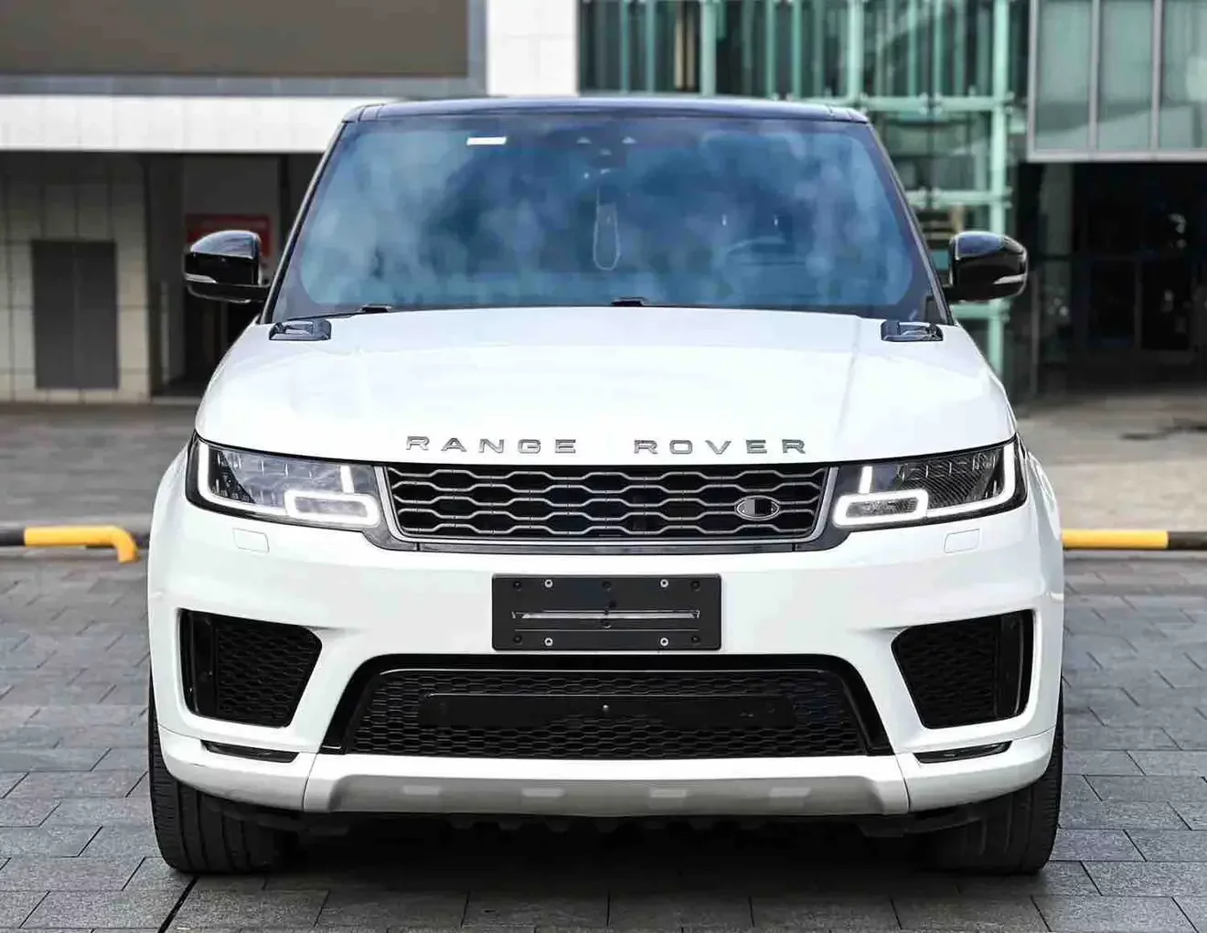 Land Rover Range Rover Sport  из Китая