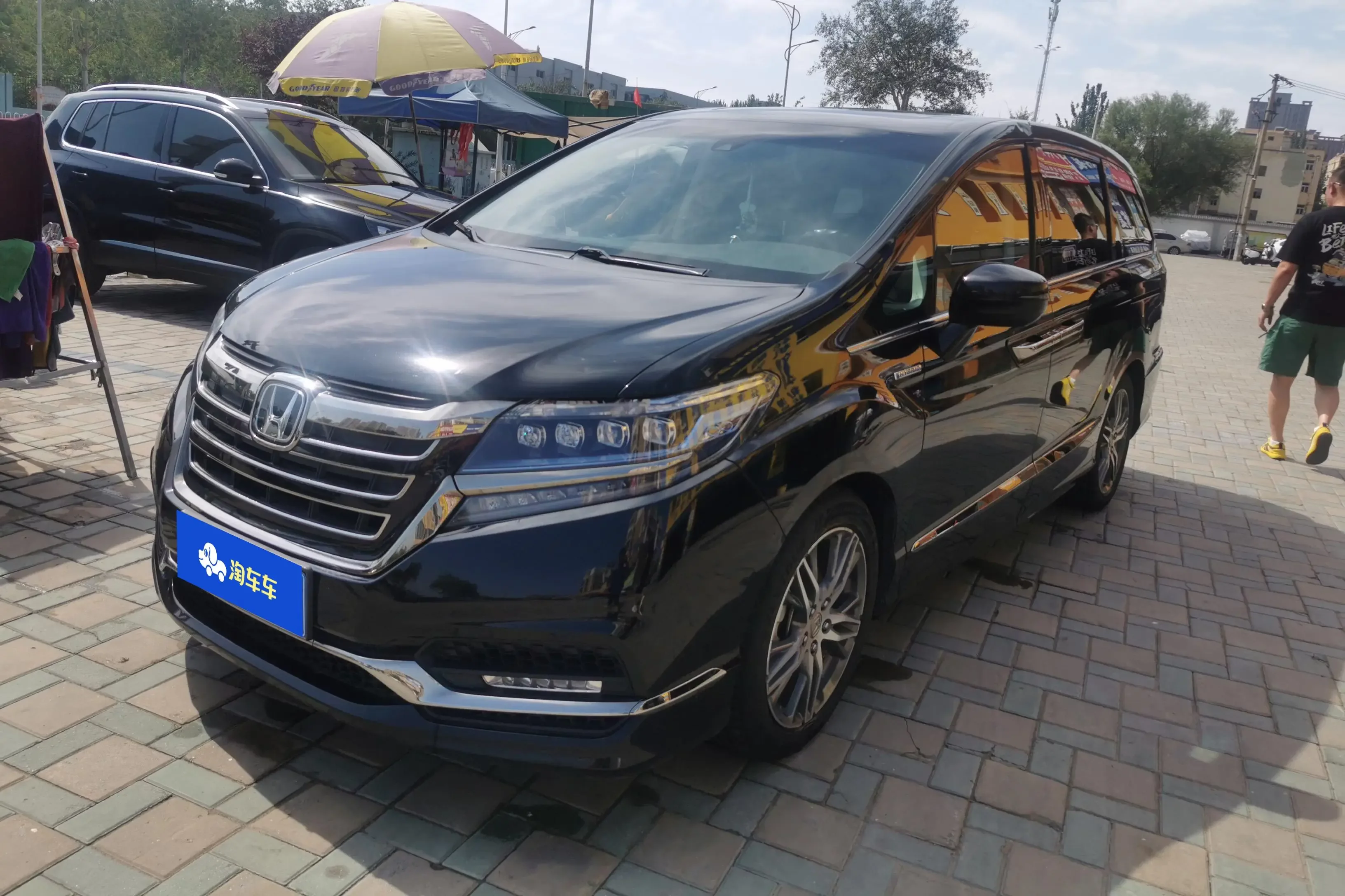 Honda Elysion (Alison)  из Китая