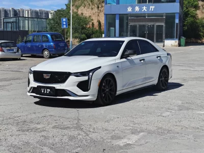 Cadillac CT4