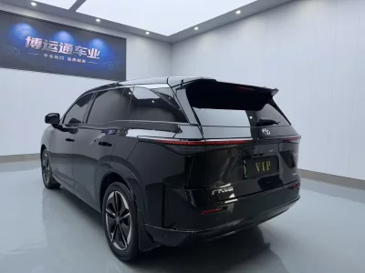 Toyota Bozhi 3X