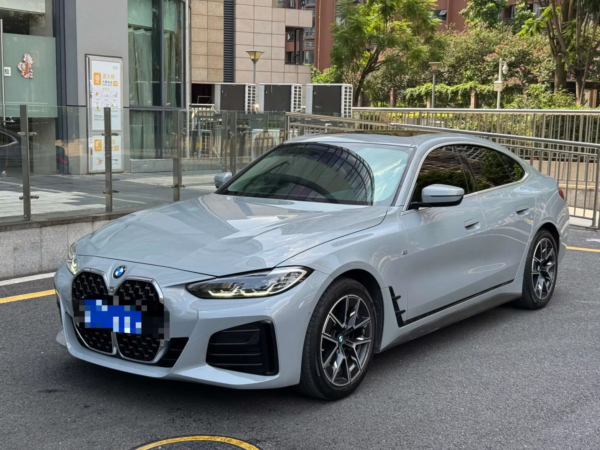 BMW 4 Series  из Китая