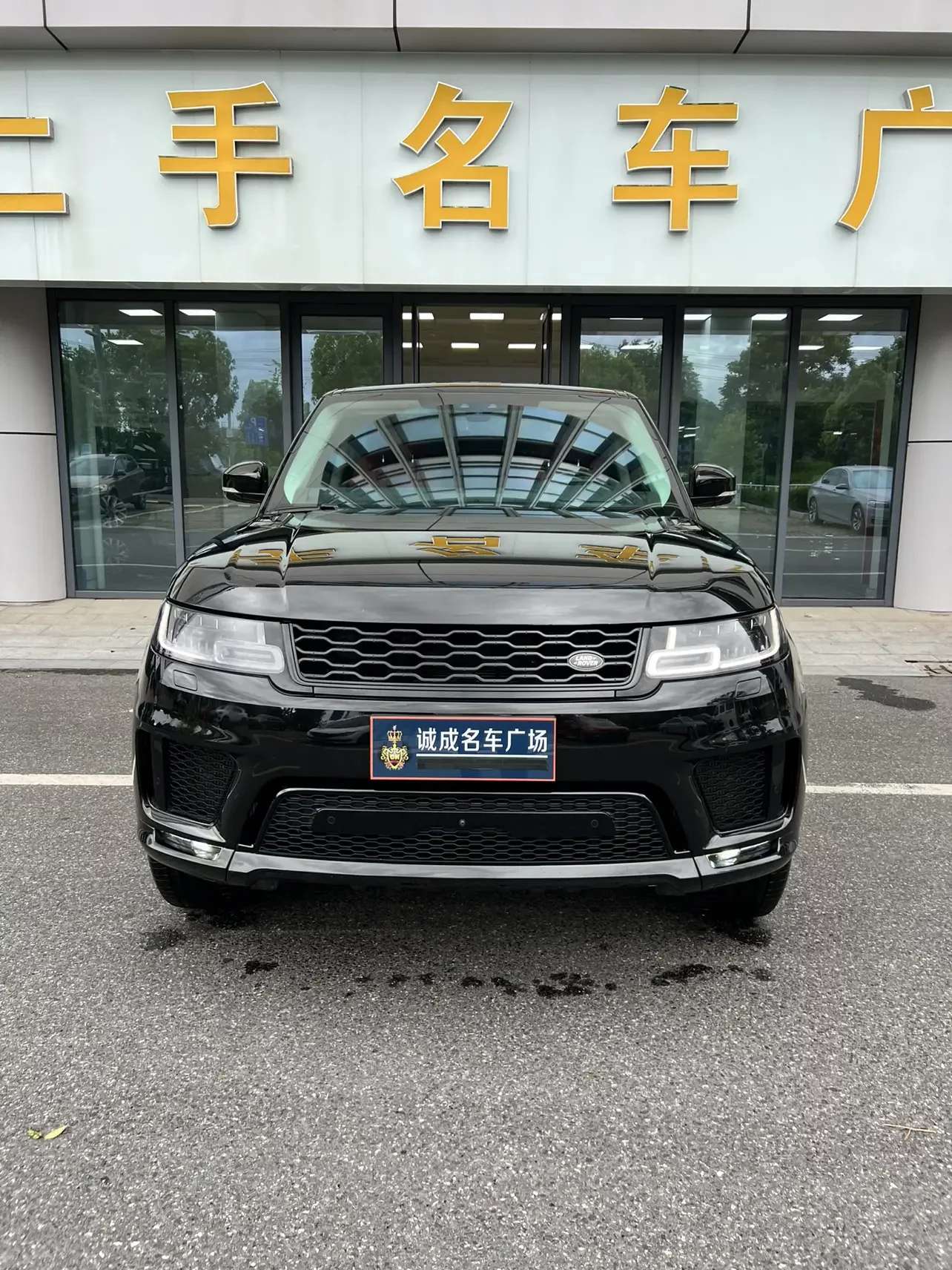 Land Rover Range Rover Sport  из Китая