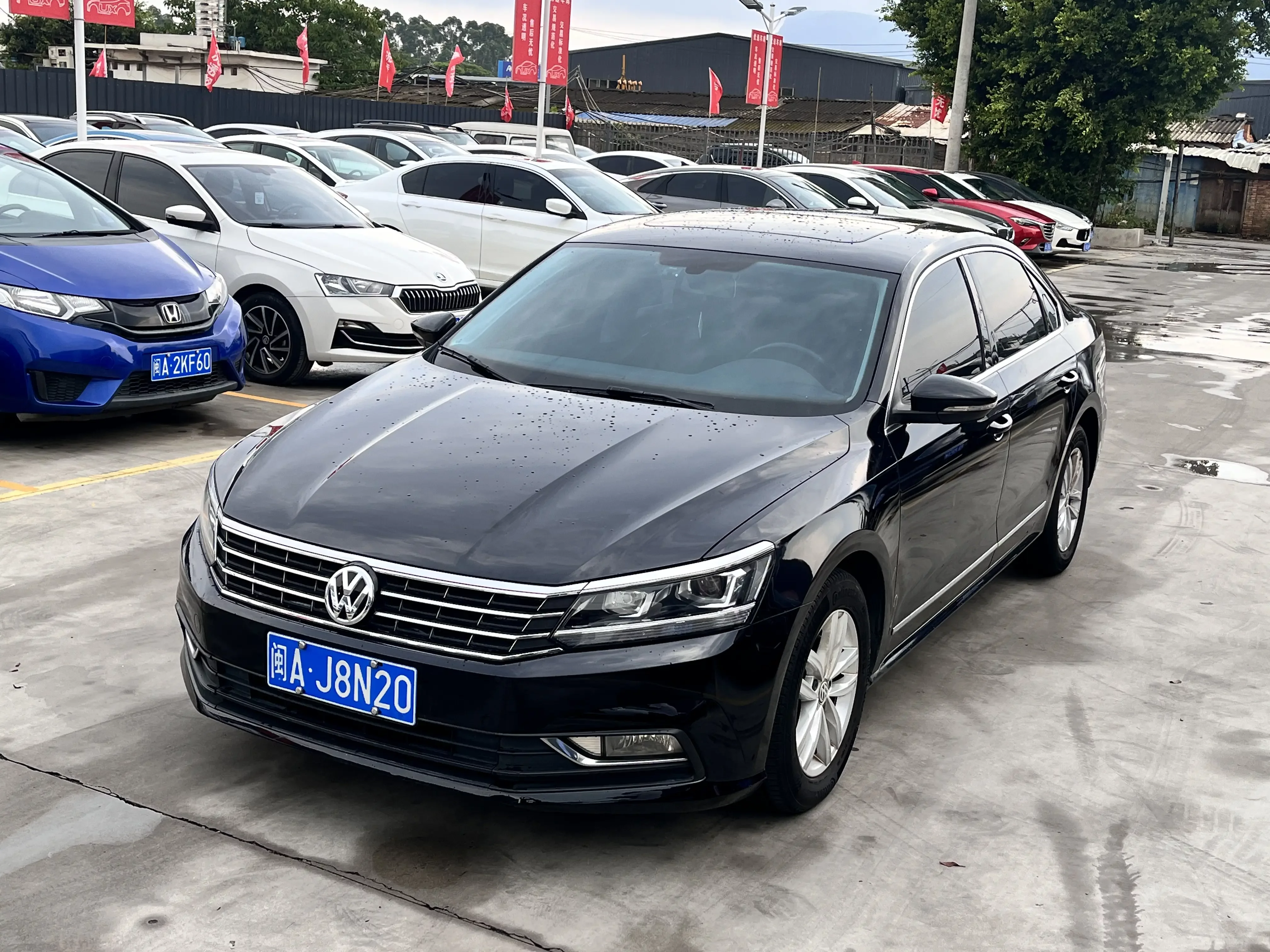 Volkswagen Passat  из Китая