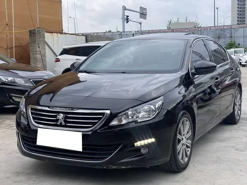 Peugeot 408  из Китая