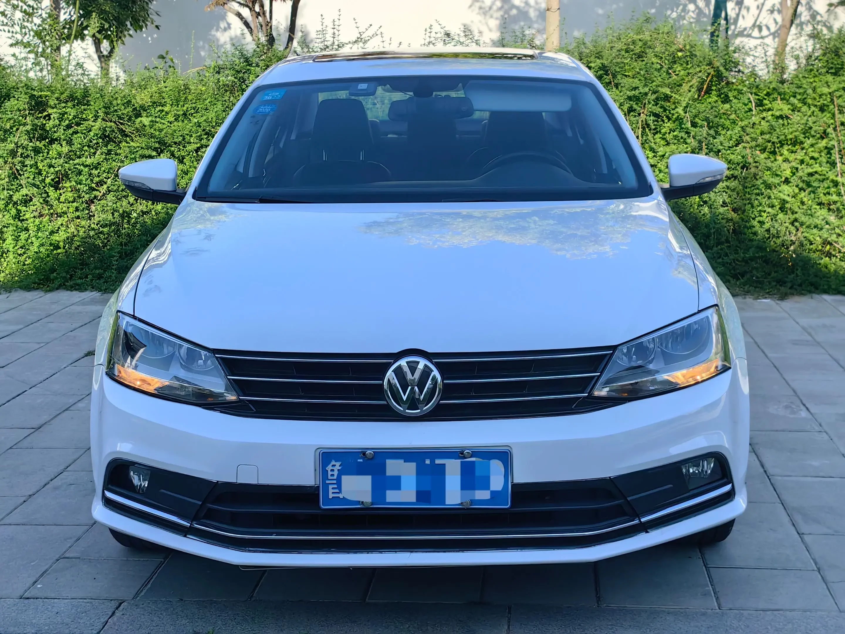 Volkswagen Sagitar  из Китая
