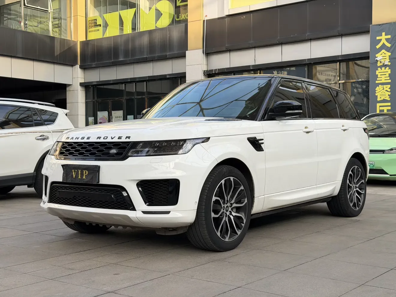 Land Rover Range Rover Sport  из Китая