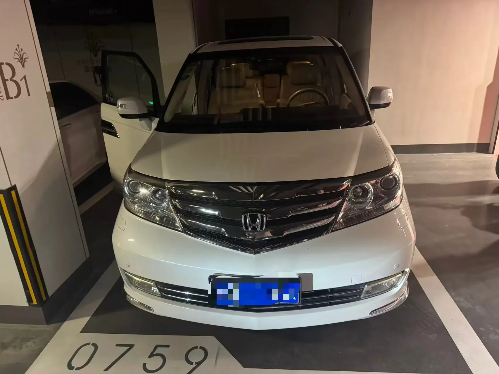 Honda Elysion (Alison)  из Китая