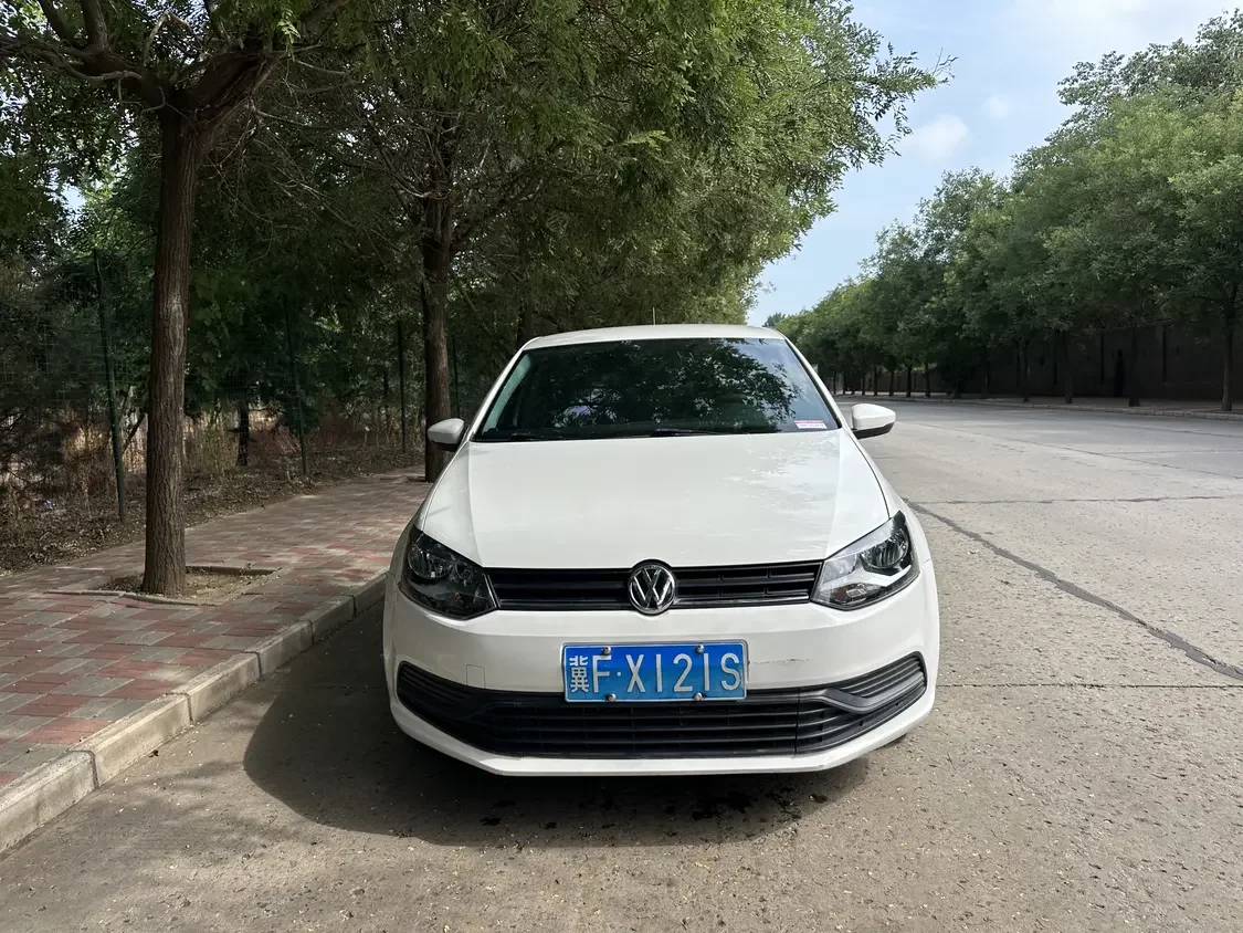 Volkswagen Polo  из Китая