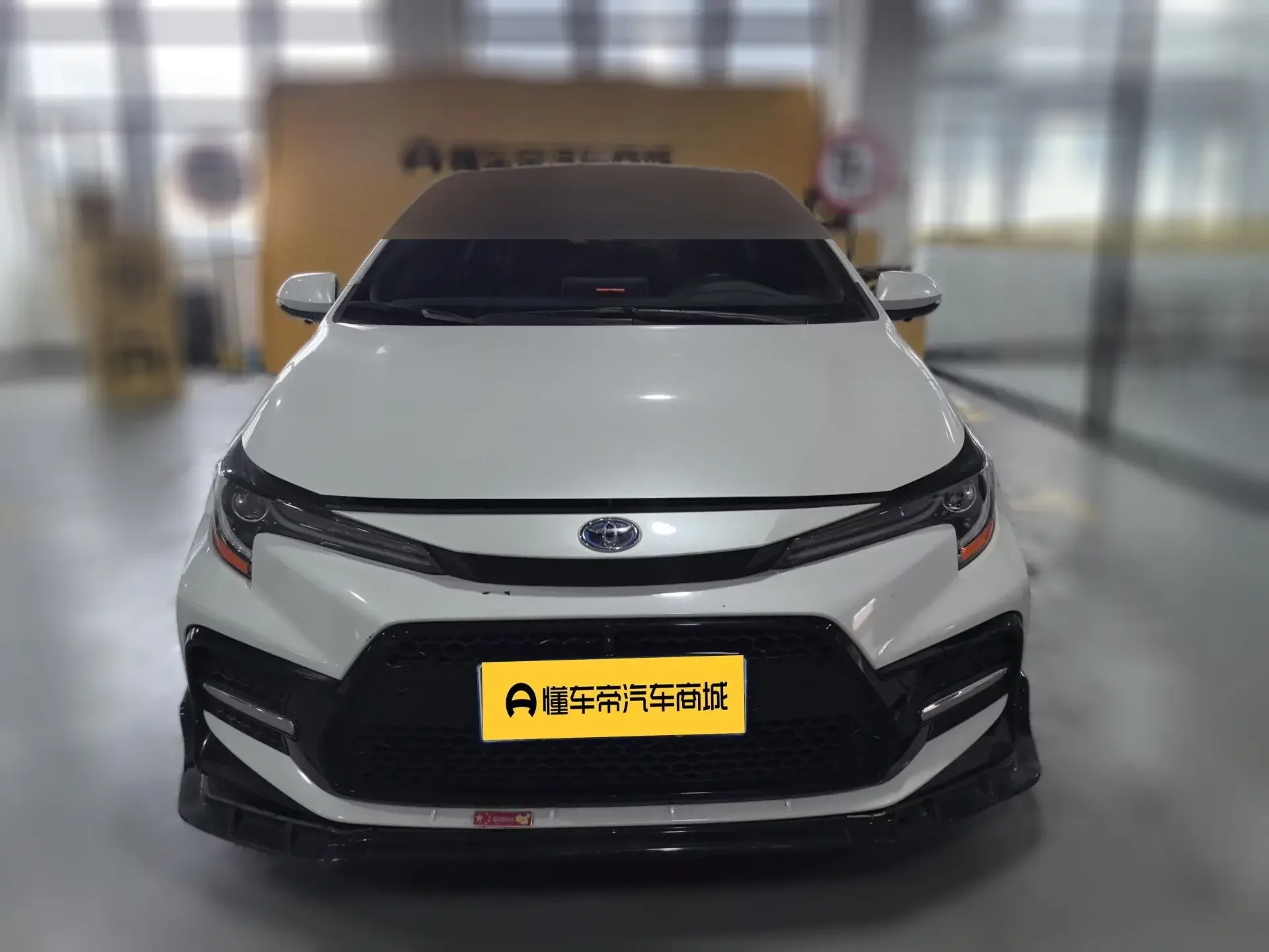 Toyota Levin (Lei Ling)  из Китая