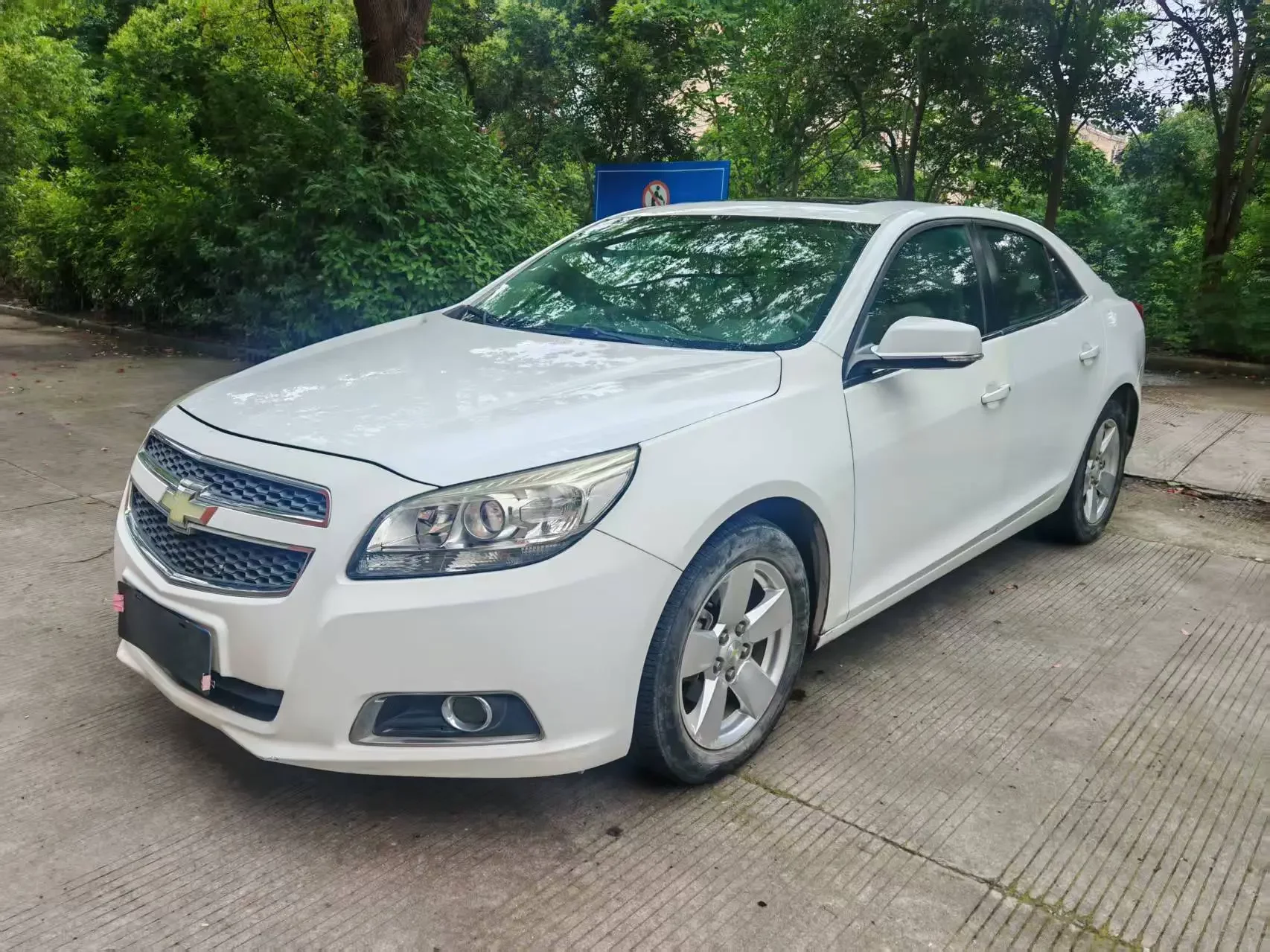 Chevrolet Malibu  из Китая