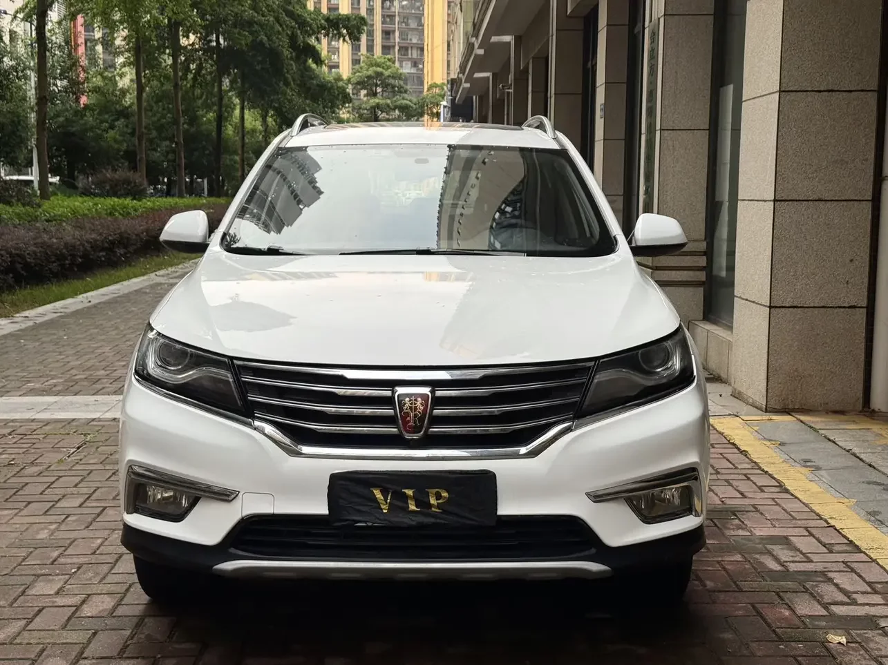 Roewe RX5  из Китая