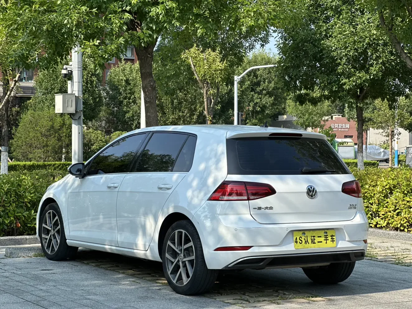 Volkswagen golf
