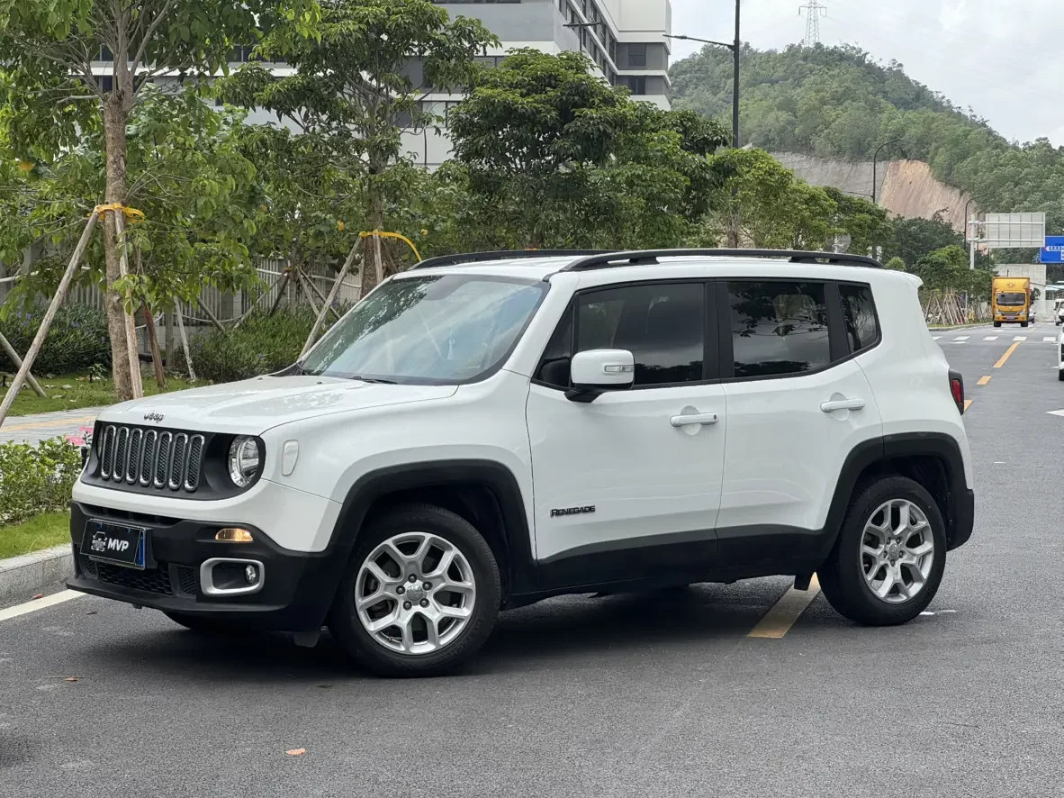 Jeep Freeman  из Китая