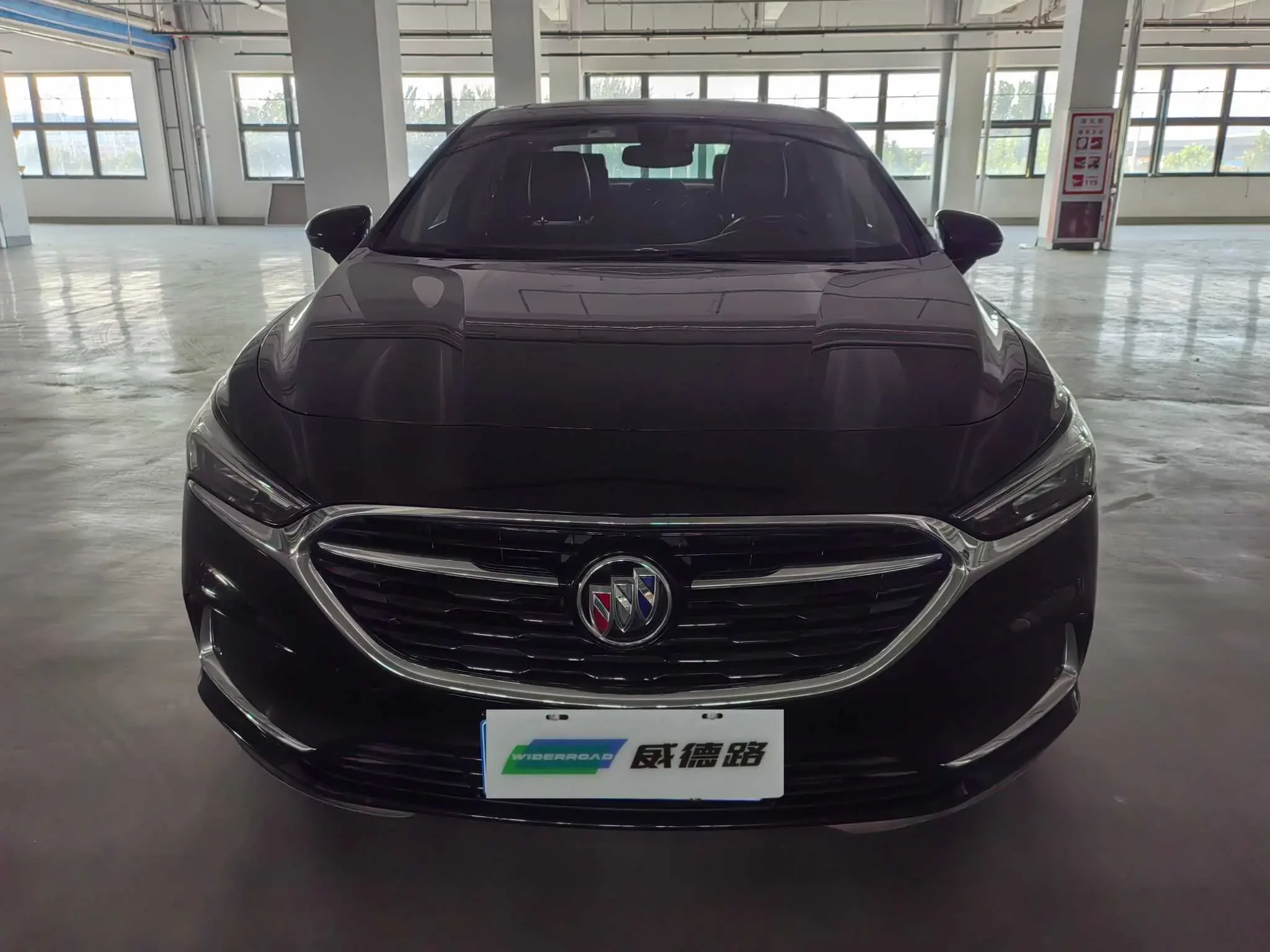 Buick LaCrosse  из Китая