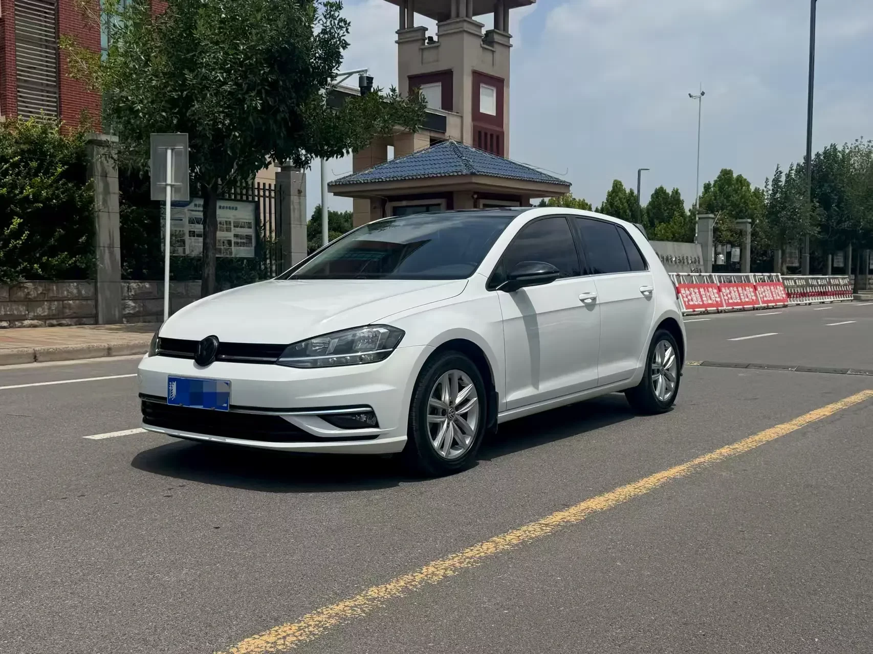 Volkswagen golf