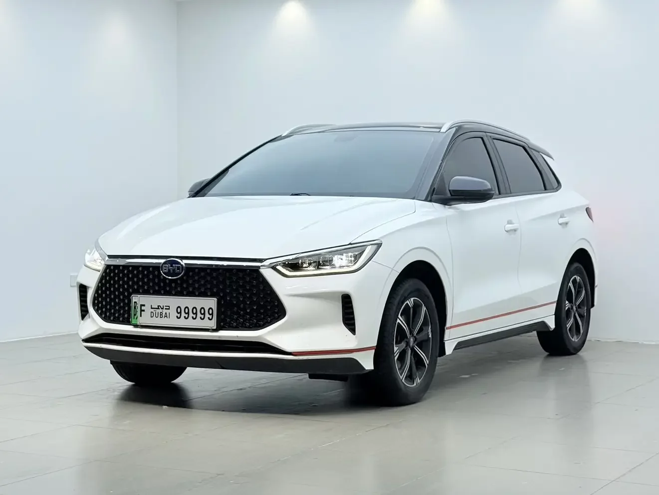 BYD e2