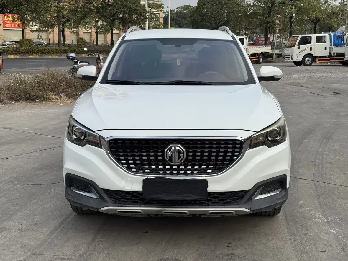 MG ZS  из Китая