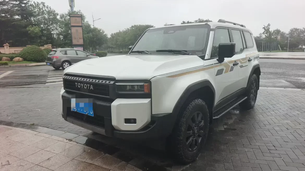 Toyota prado