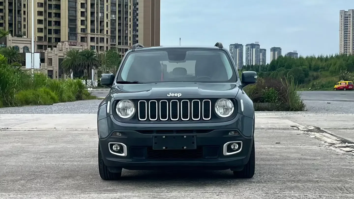 Jeep Freeman  из Китая