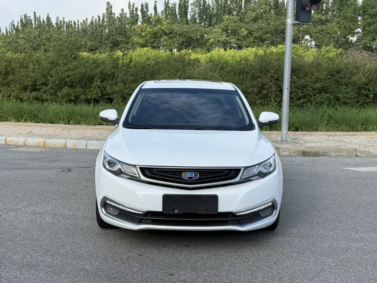 Geely Emgrand GL  из Китая