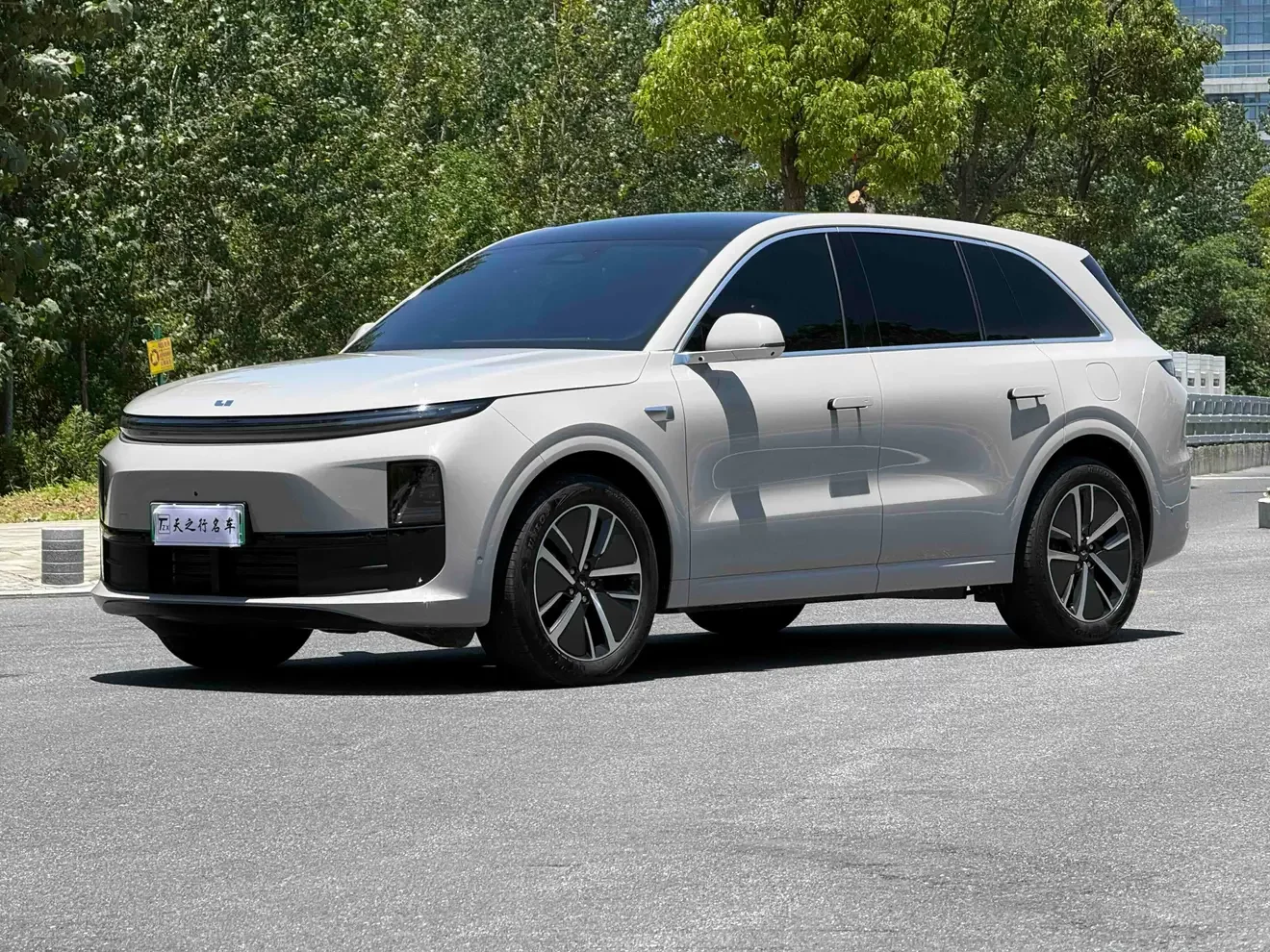 Lixiang L6