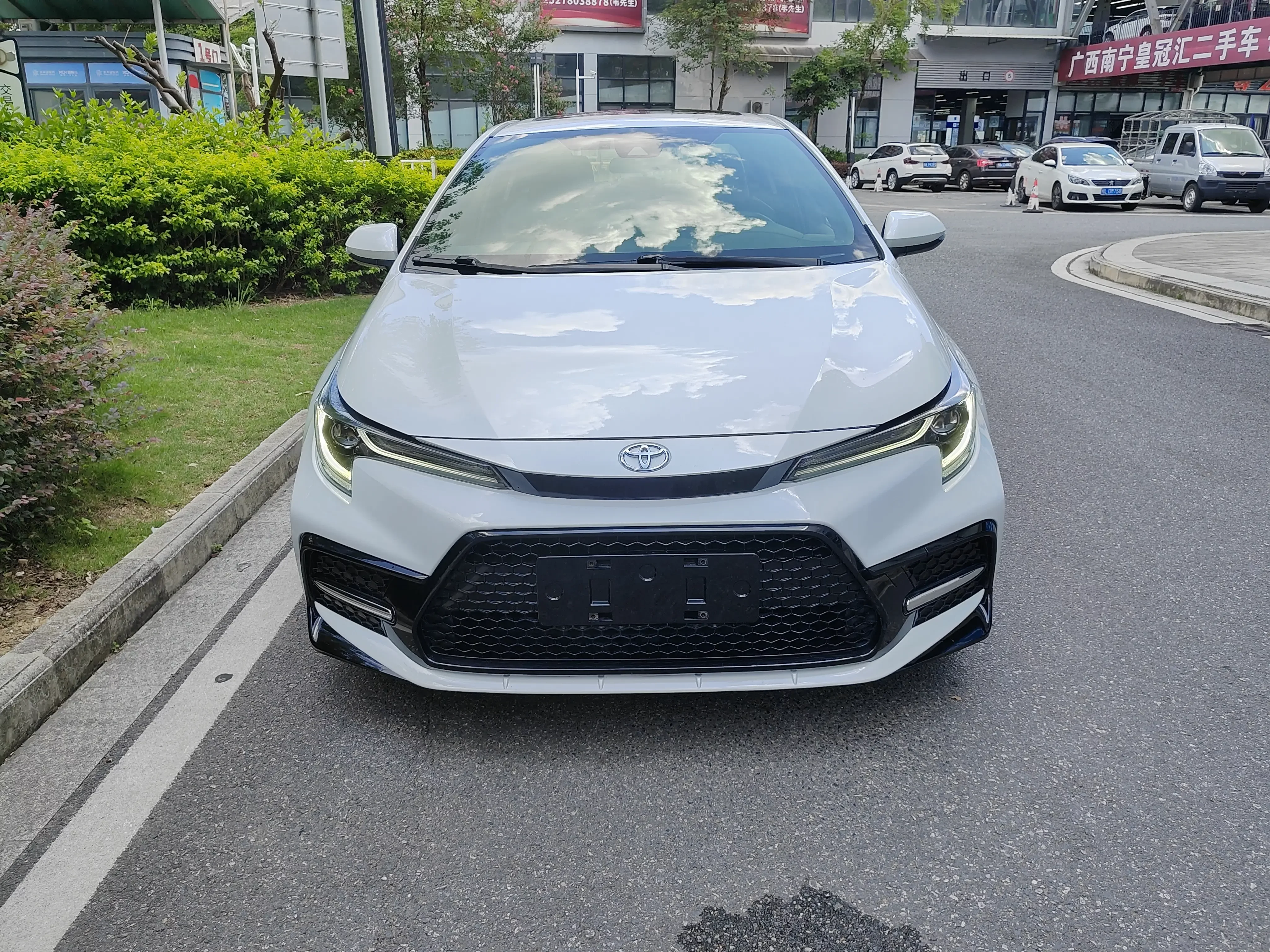 Toyota Levin (Lei Ling)  из Китая