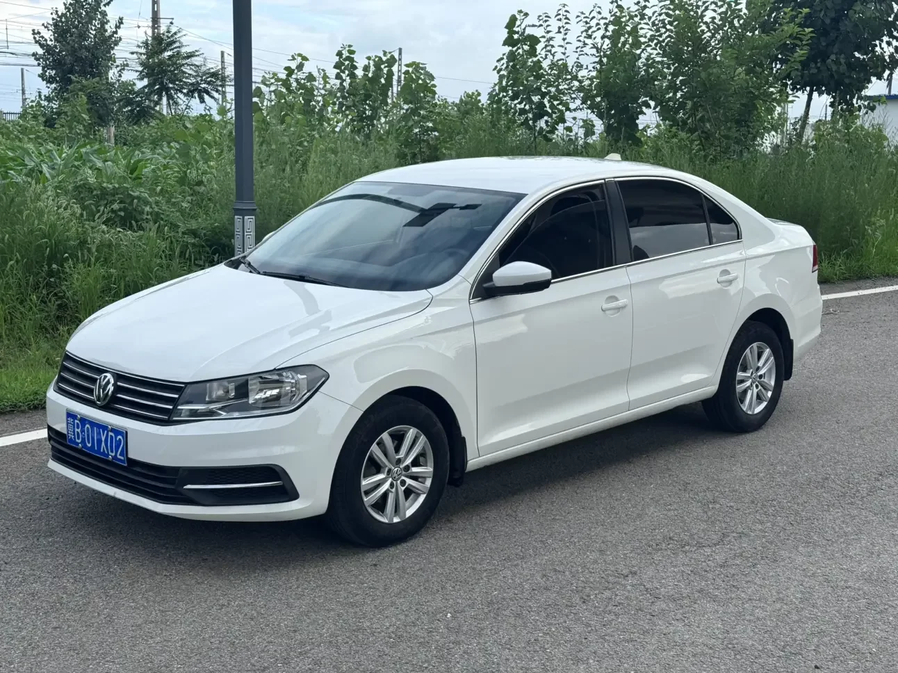 Volkswagen Santana  из Китая